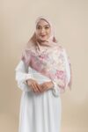 Chardon Scarf Blackberry 1